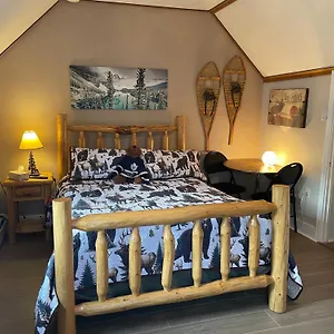 Holiday Lodge Cabins Banff
